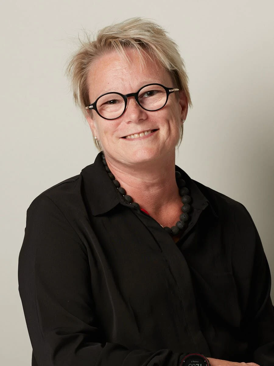 Helle Stenbæk